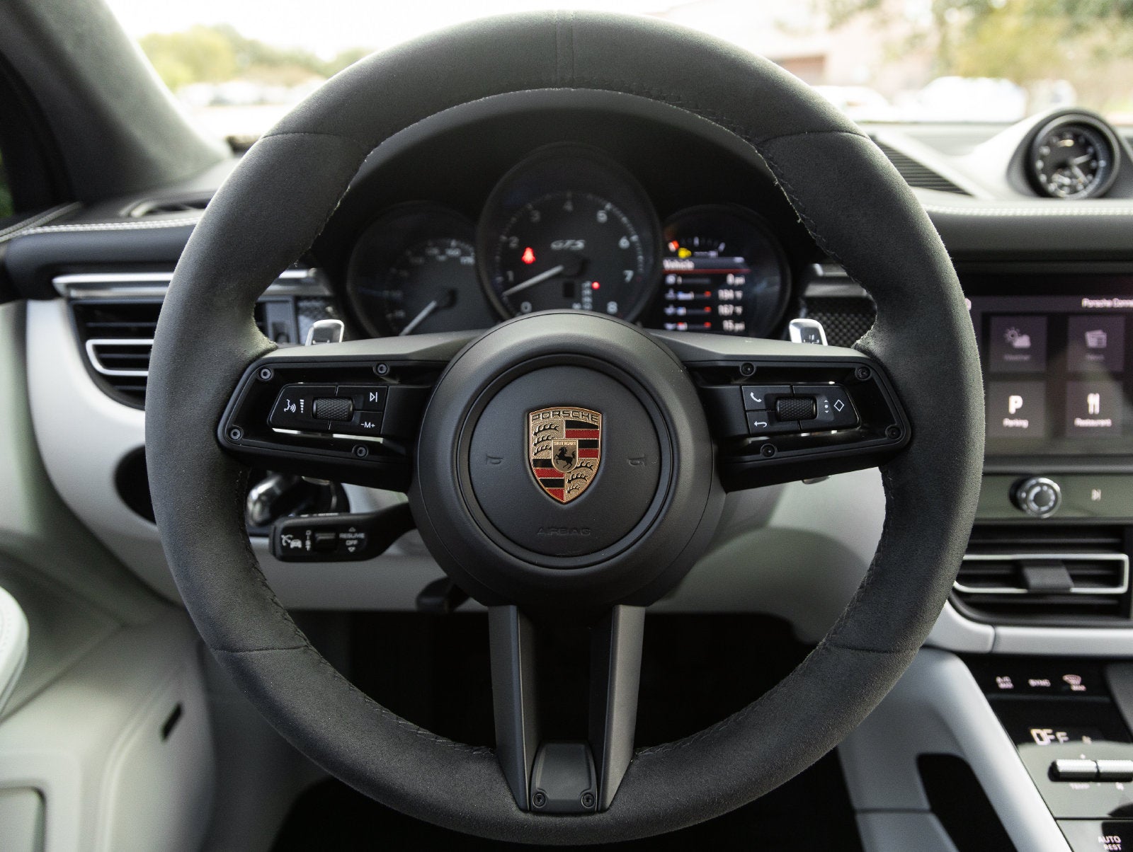 2024 Porsche Macan Macan GTS