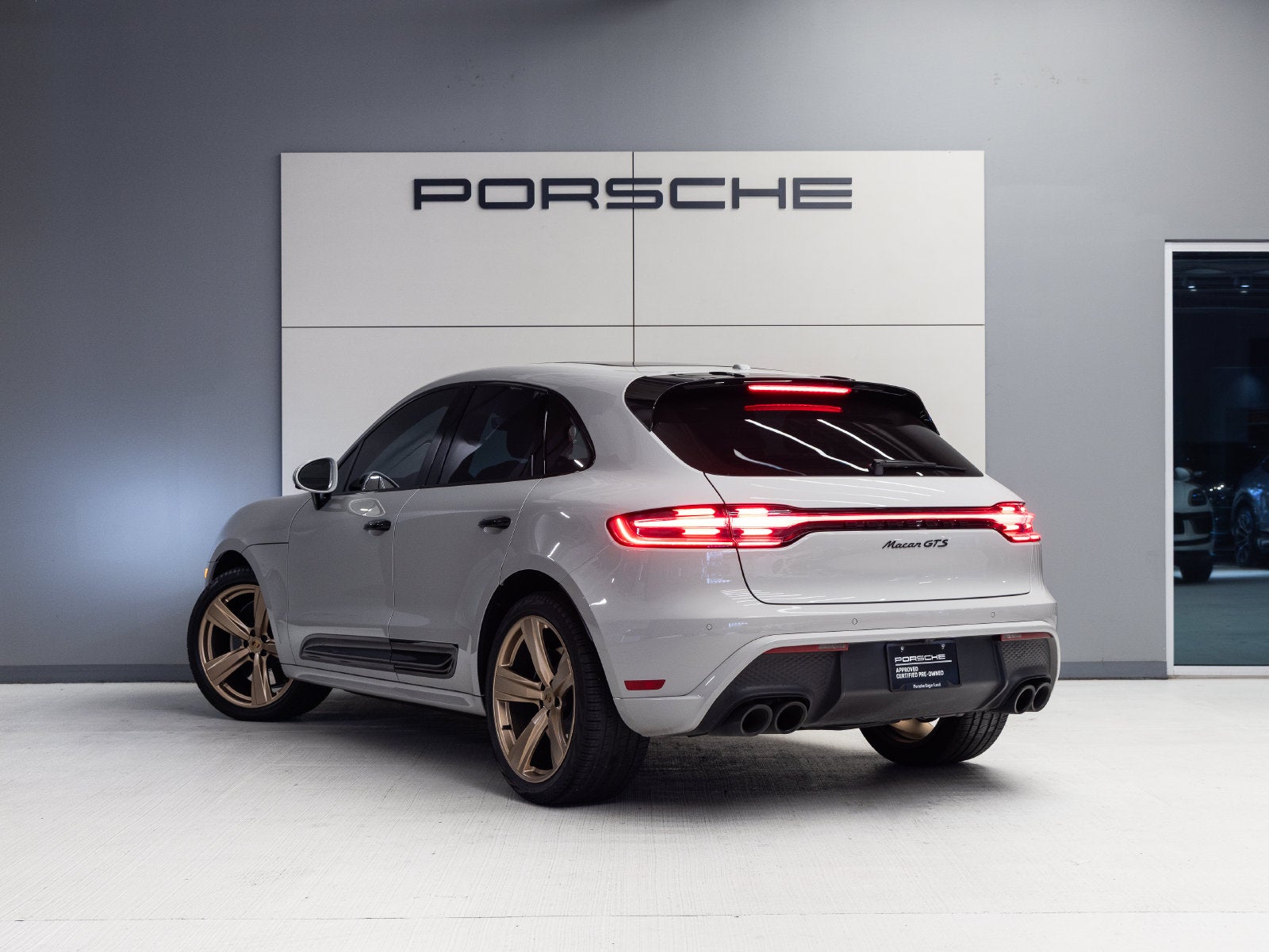 2024 Porsche Macan Macan GTS