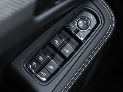 2026 Porsche Macan Macan GTS