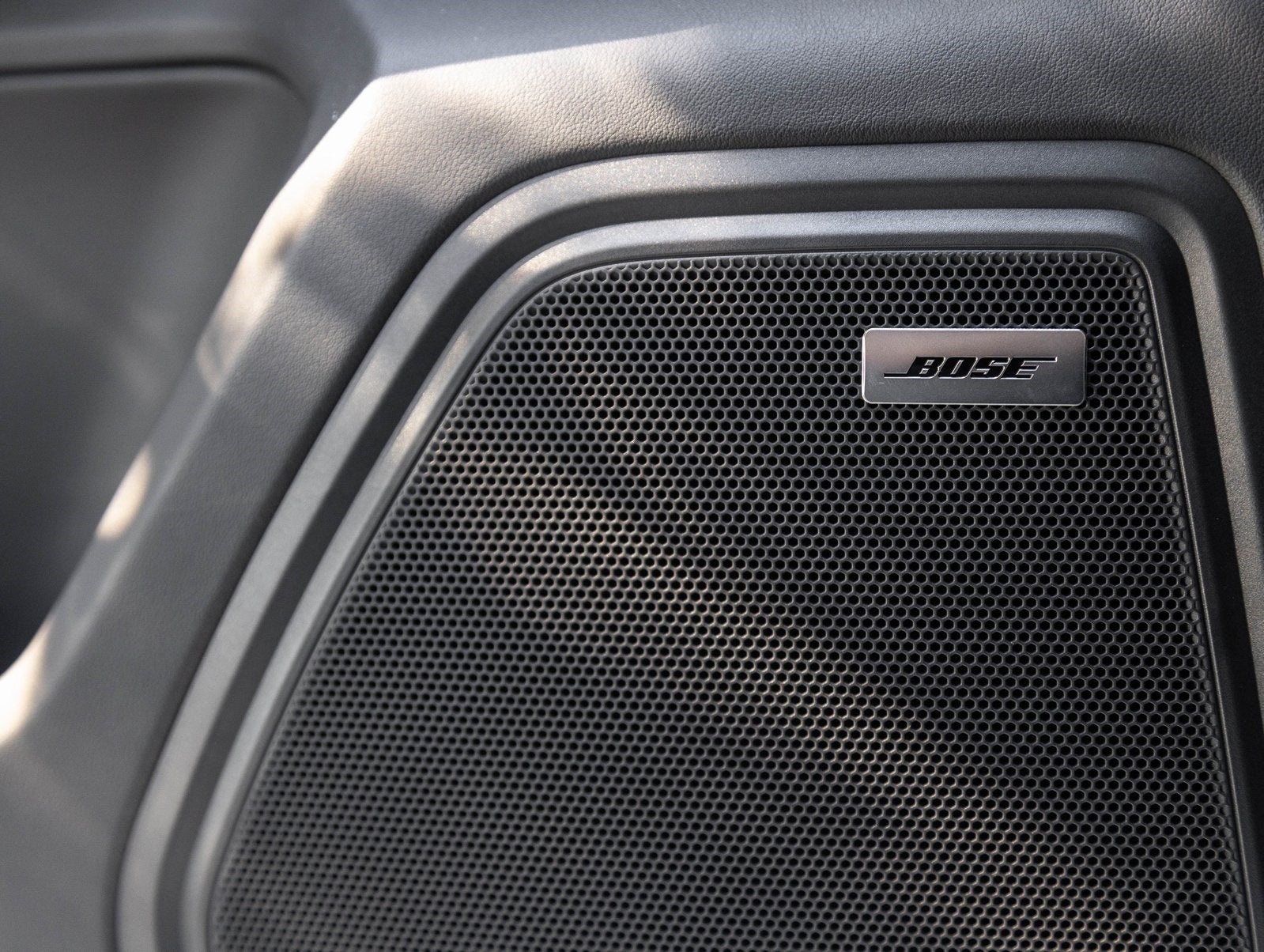 2026 Porsche Macan Macan GTS