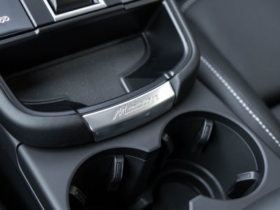 2026 Porsche Macan Macan GTS