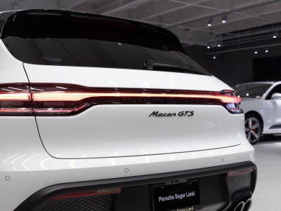 2026 Porsche Macan Macan GTS