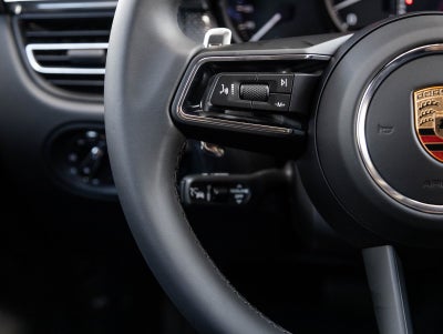 2026 Porsche Macan Macan GTS