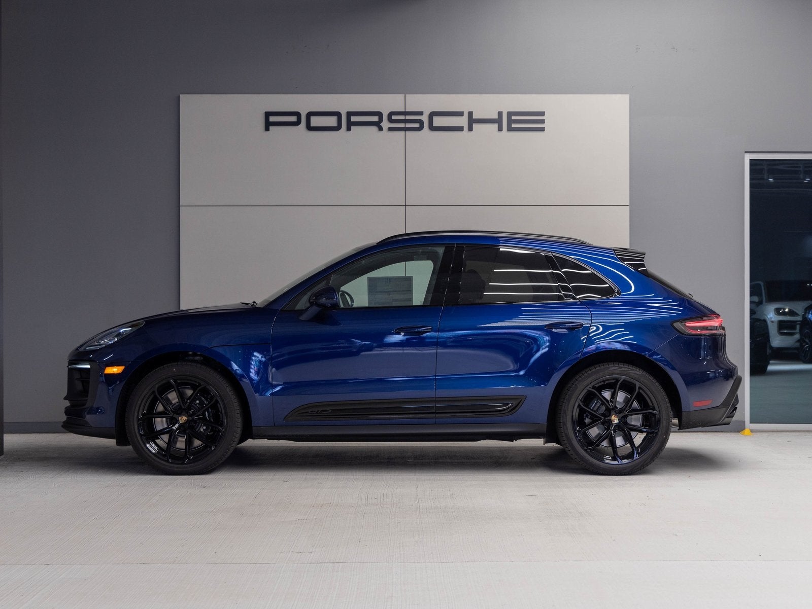 2026 Porsche Macan Macan GTS