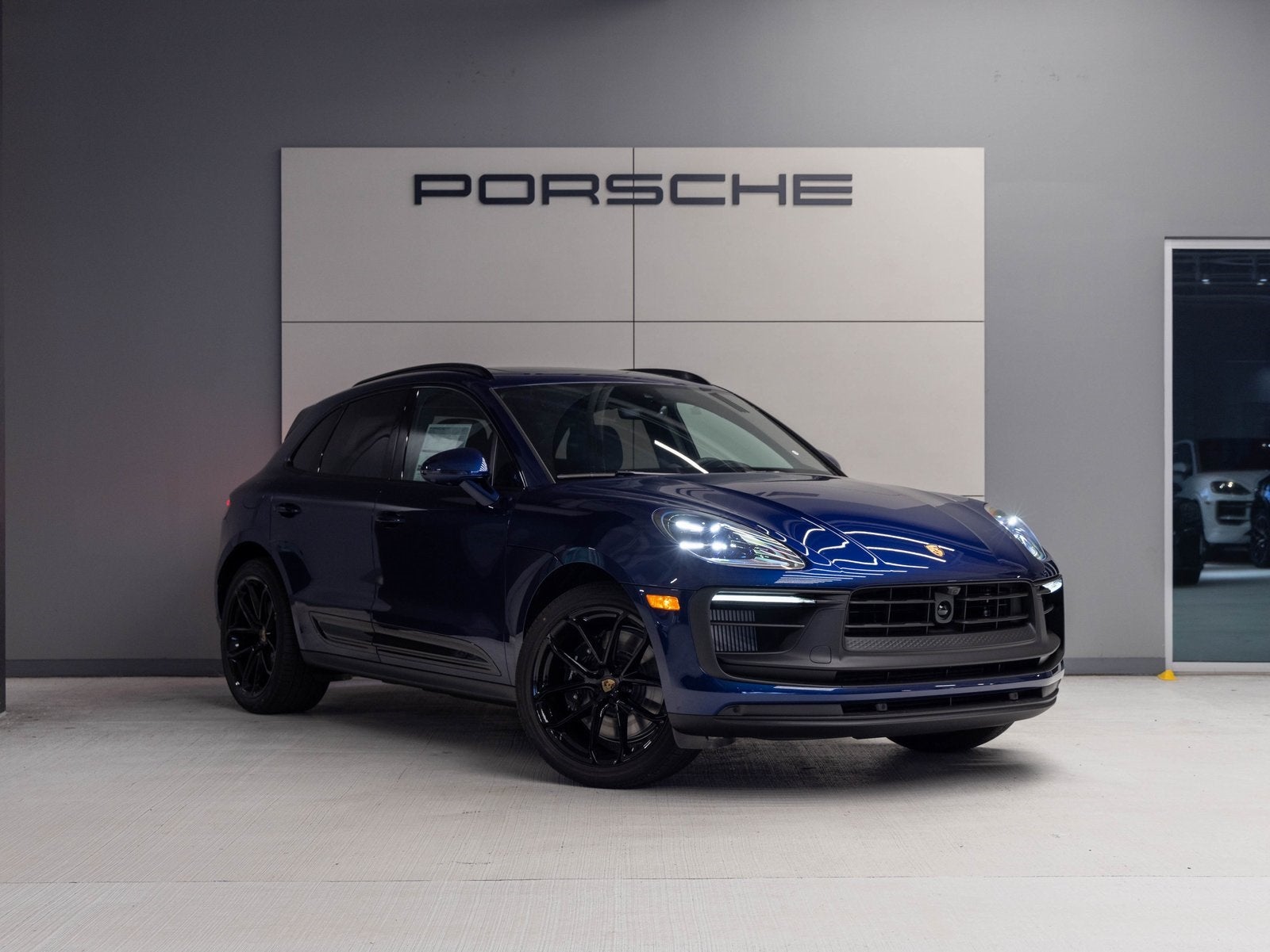 2026 Porsche Macan Macan GTS