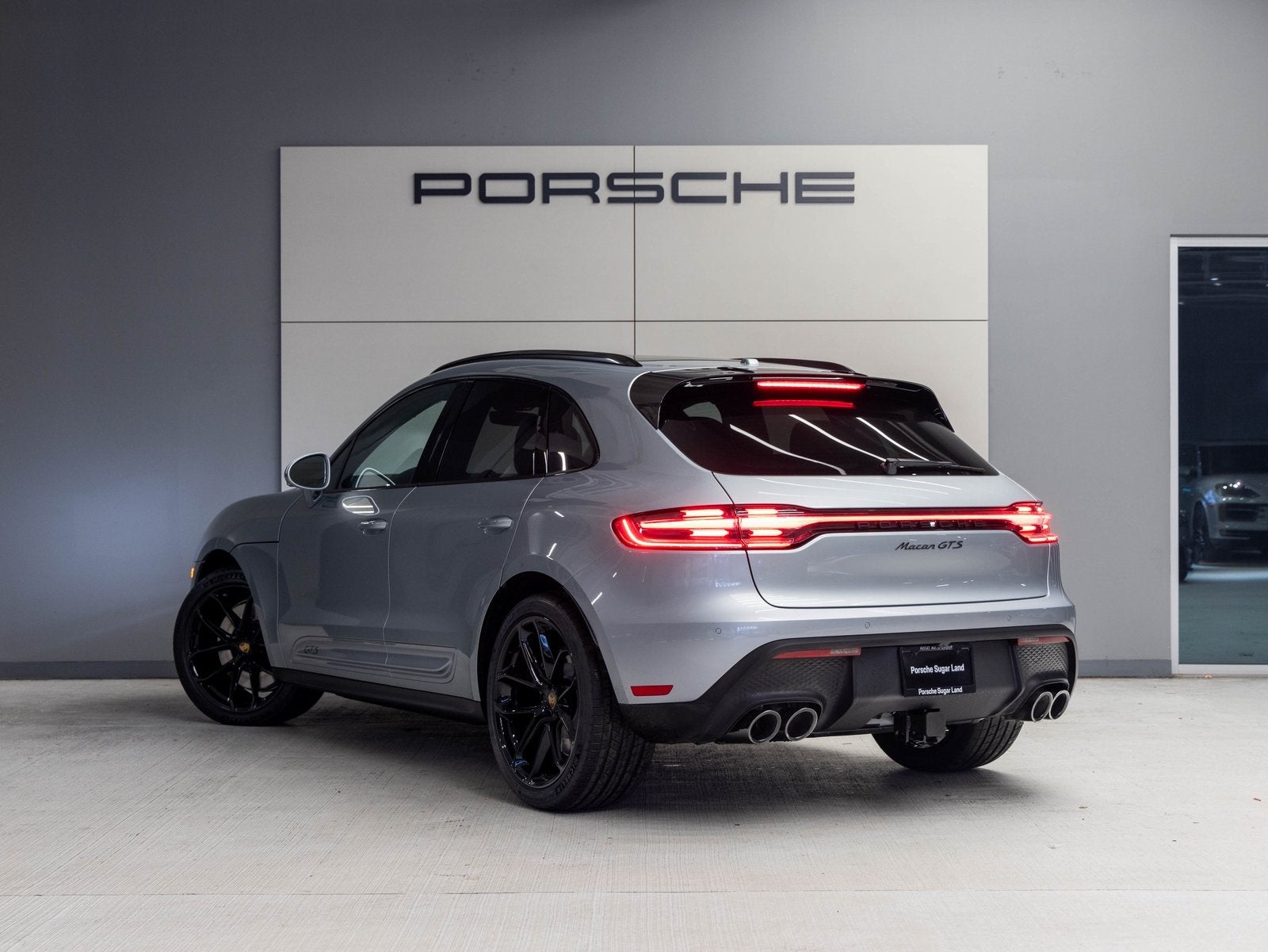 2026 Porsche Macan Macan GTS