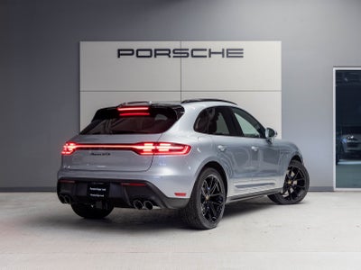 2026 Porsche Macan Macan GTS