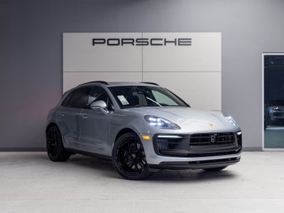 2026 Porsche Macan Macan GTS
