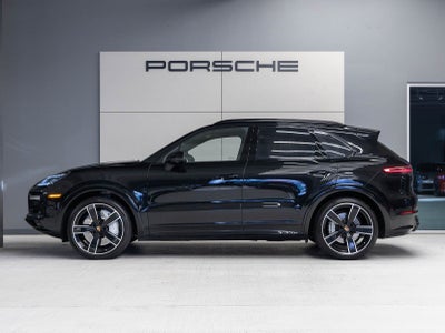 2023 Porsche Cayenne Cayenne Turbo (MY23)