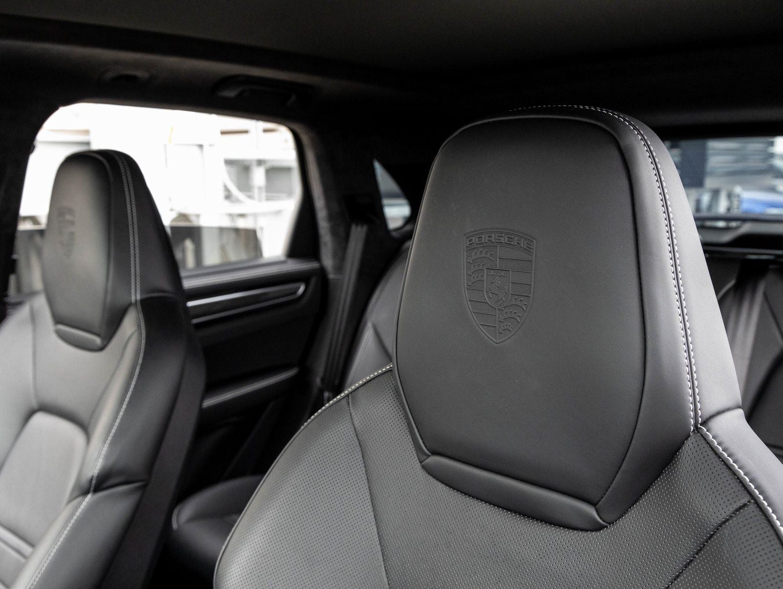 2023 Porsche Cayenne Cayenne Turbo (MY23)