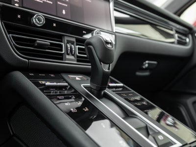 2026 Porsche Macan Macan S