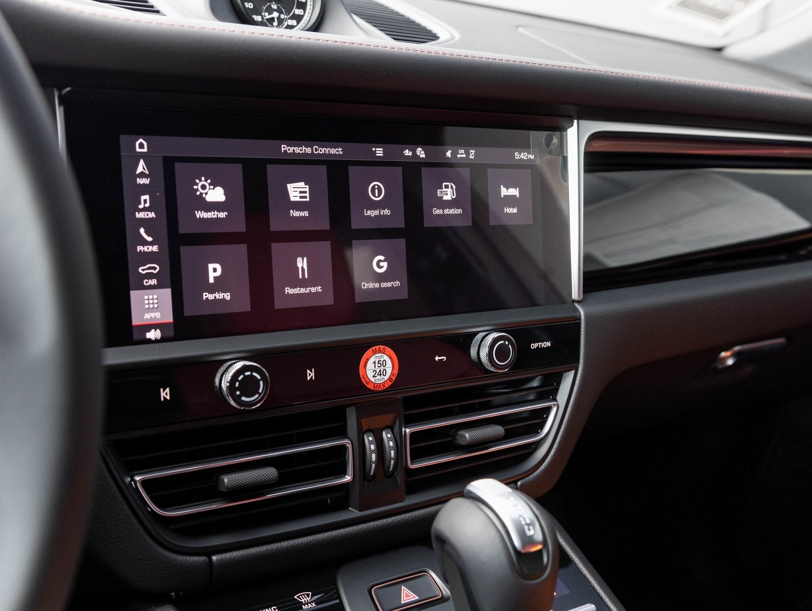 2025 Porsche Macan Macan S