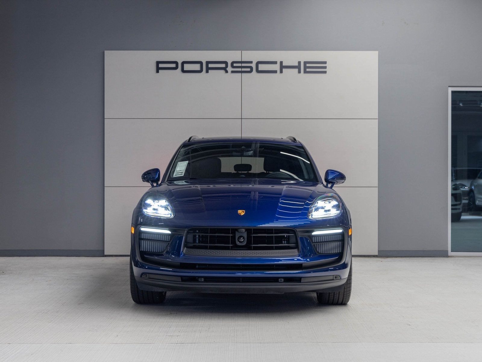 2025 Porsche Macan Macan S