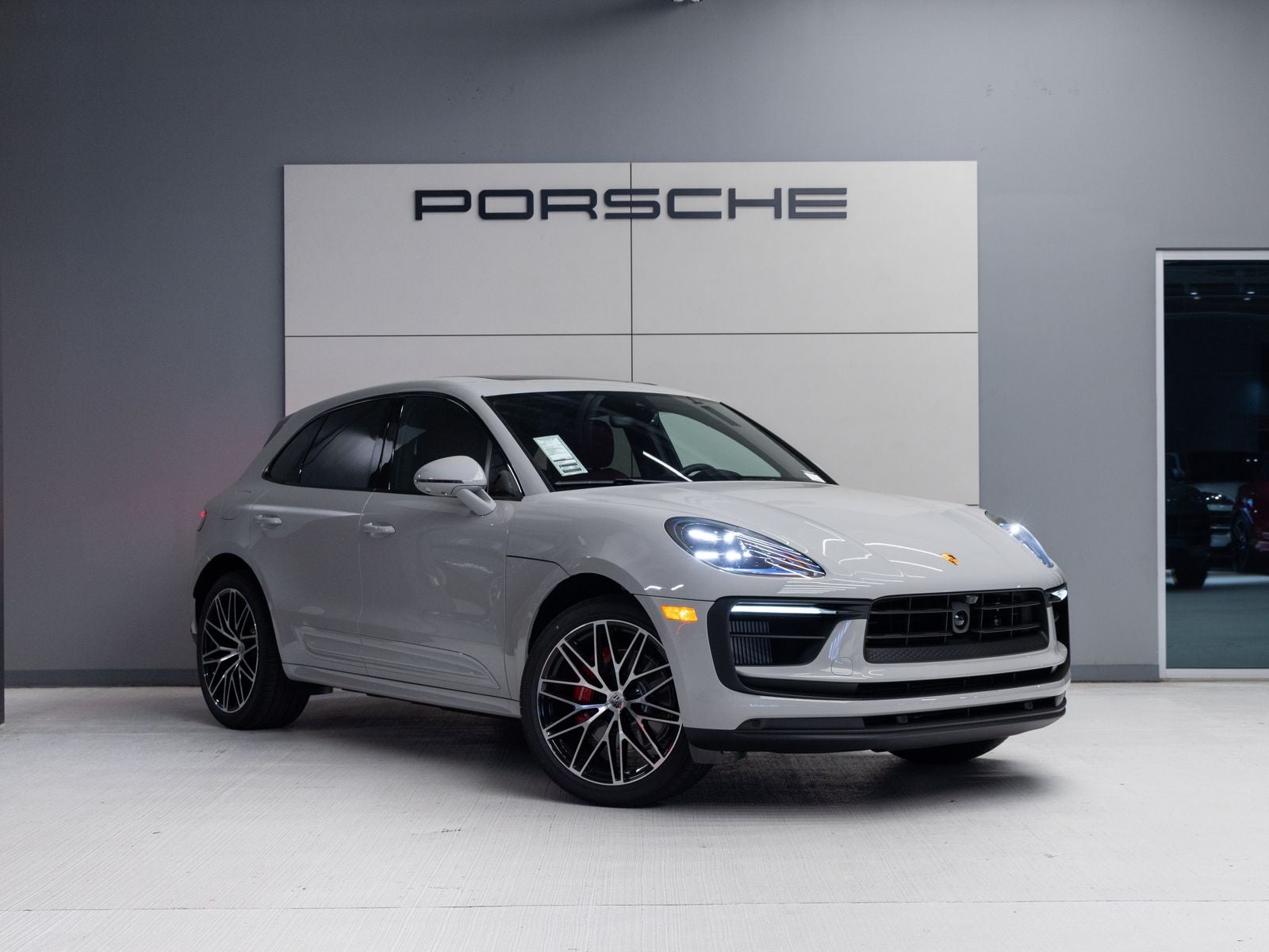 2026 Porsche Macan S