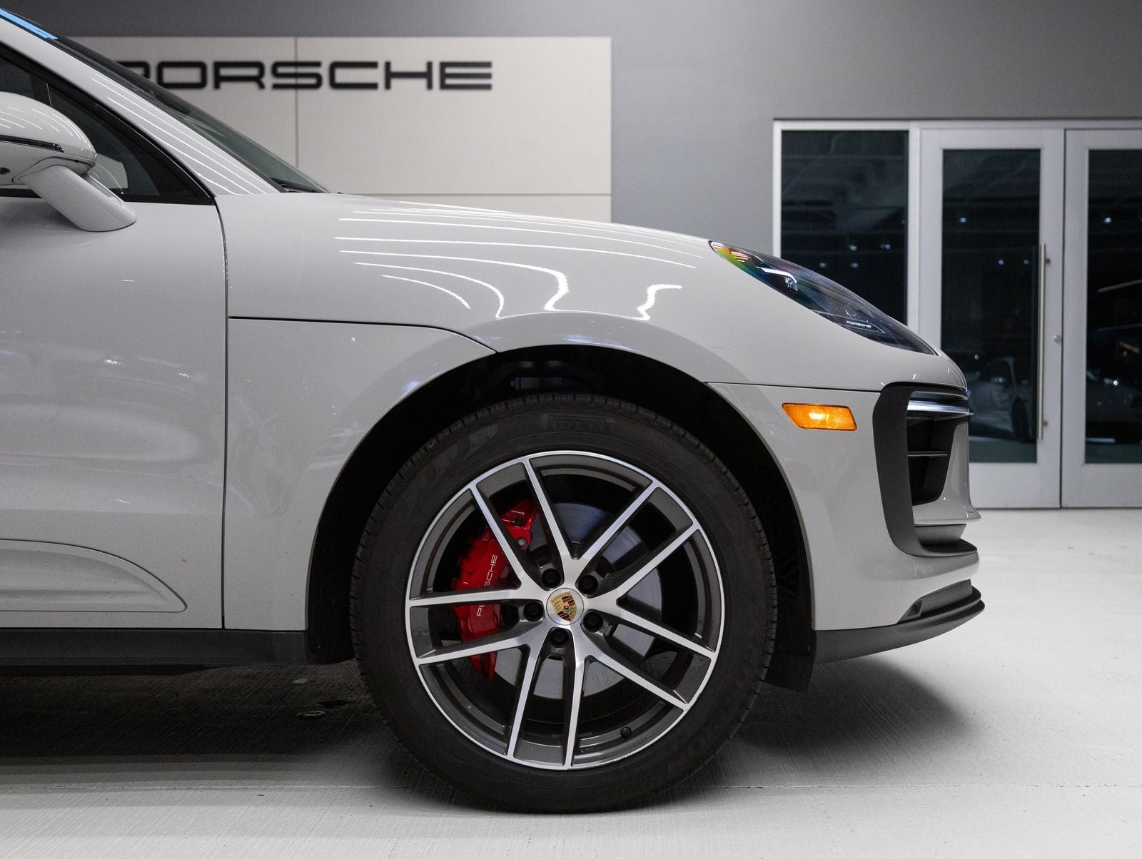 2023 Porsche Macan Macan S