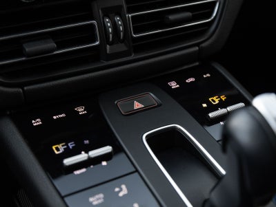 2023 Porsche Macan Macan S