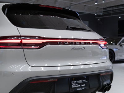 2023 Porsche Macan Macan S