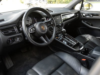 2023 Porsche Macan Macan S