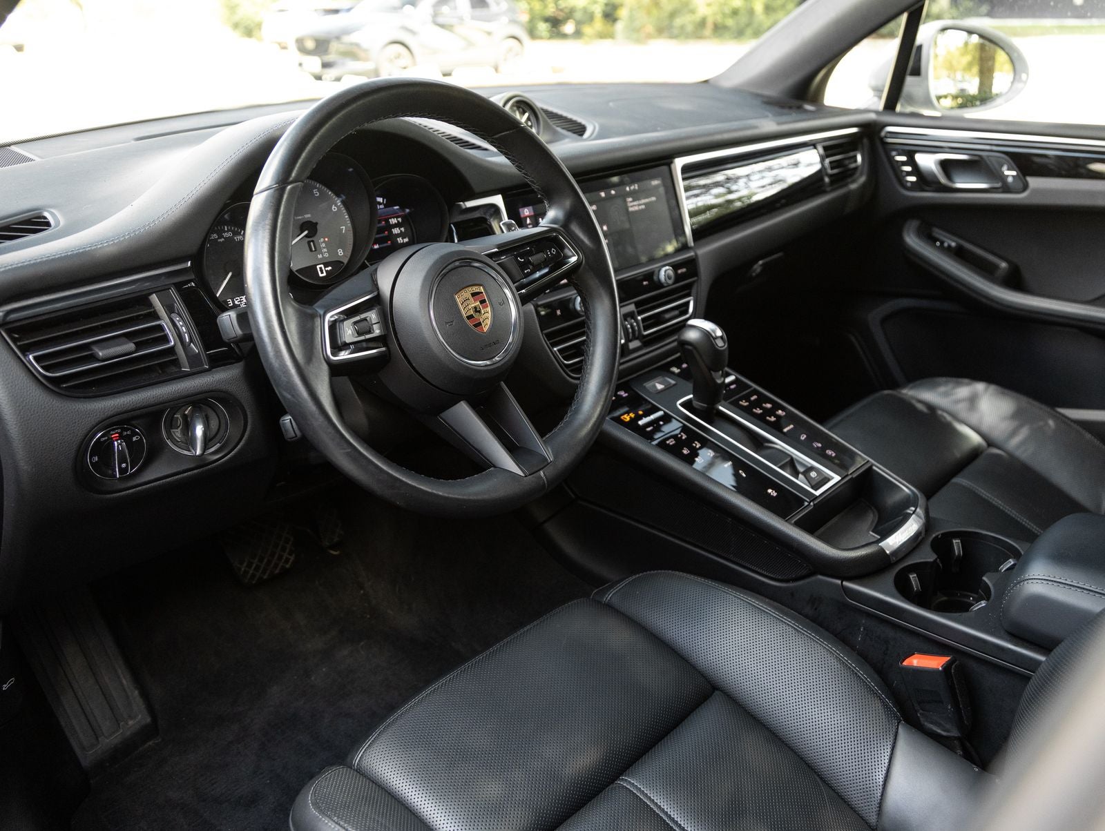 2023 Porsche Macan Macan S