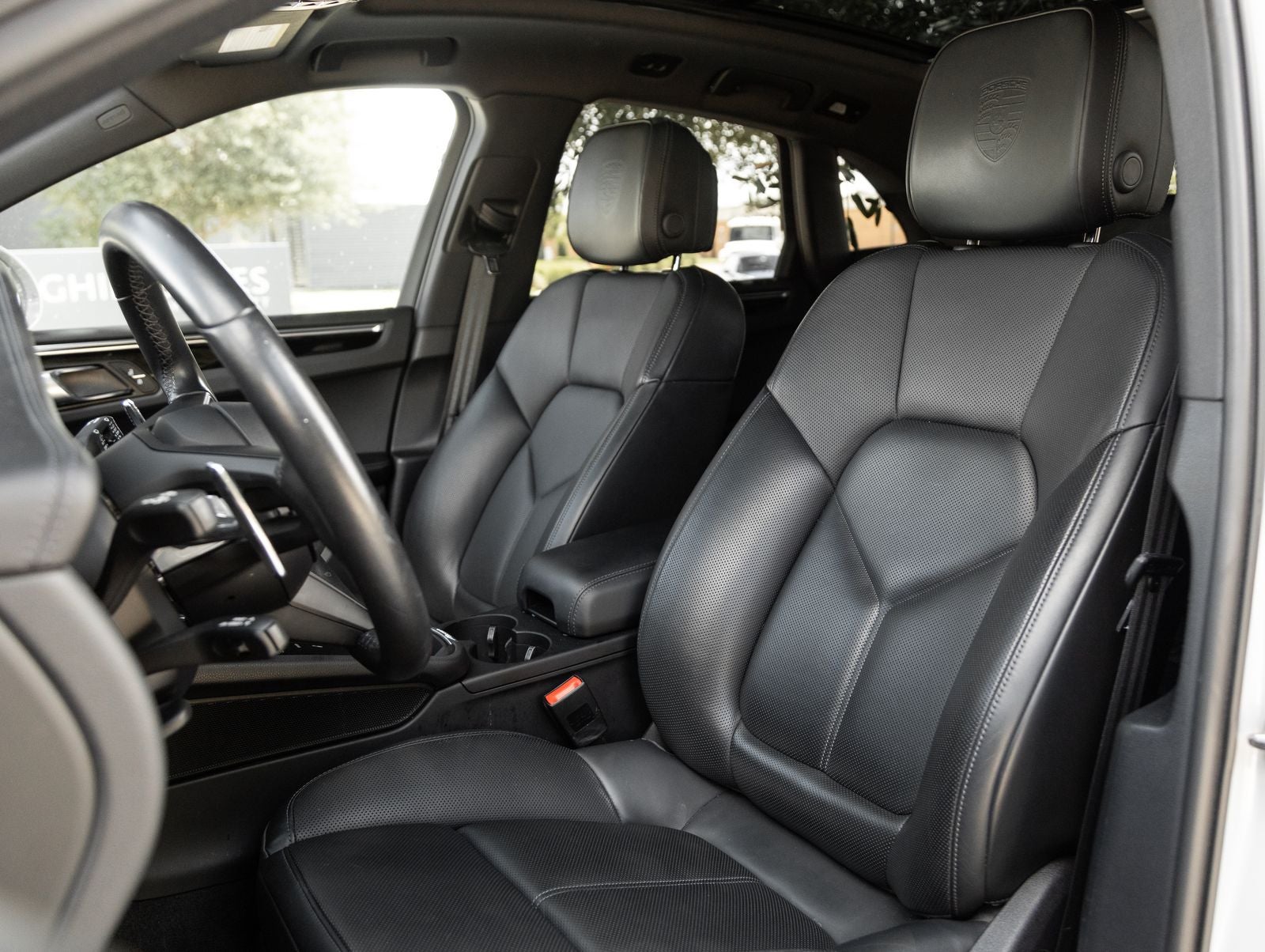 2023 Porsche Macan Macan S