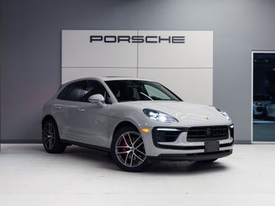 2023 Porsche Macan Macan S