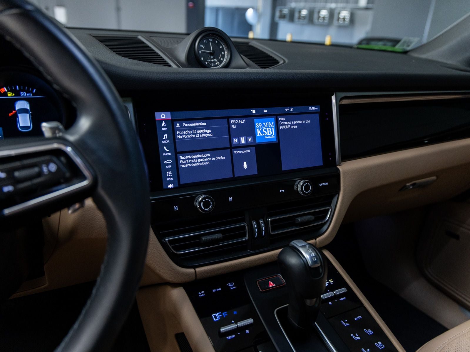 2023 Porsche Macan Macan S