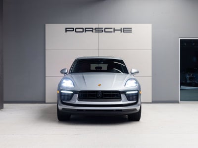 2023 Porsche Macan Macan S (MY23)