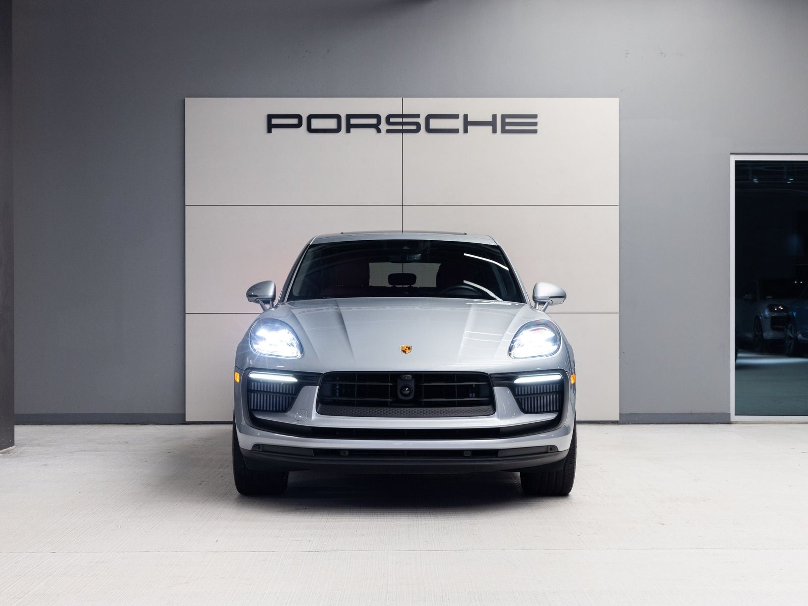 2023 Porsche Macan Macan S (MY23)