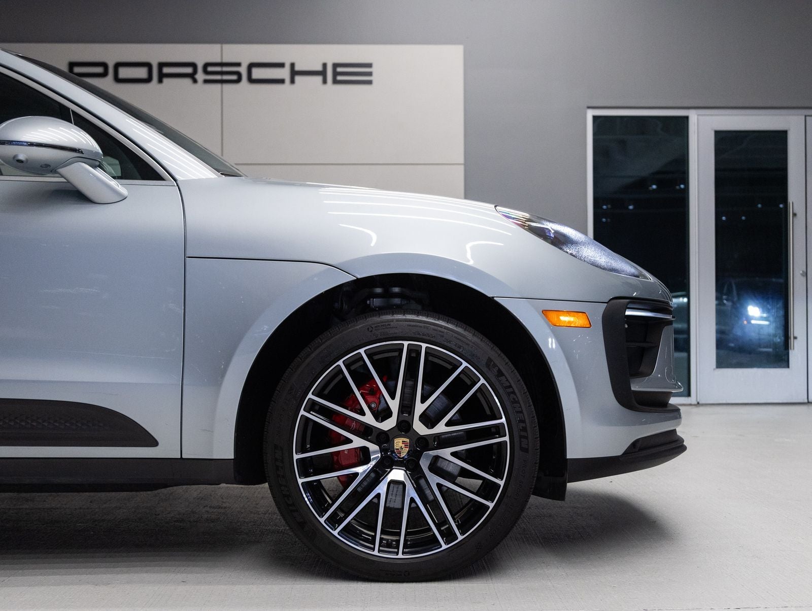 2023 Porsche Macan Macan S (MY23)