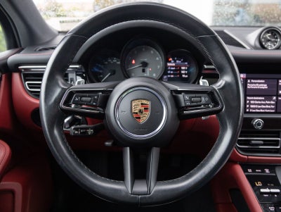 2023 Porsche Macan Macan S (MY23)