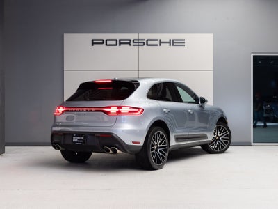 2023 Porsche Macan Macan S (MY23)