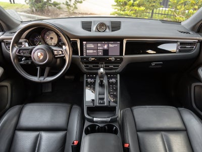 2023 Porsche Macan Macan S