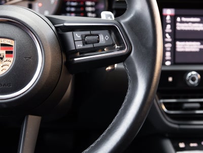 2023 Porsche Macan Macan S