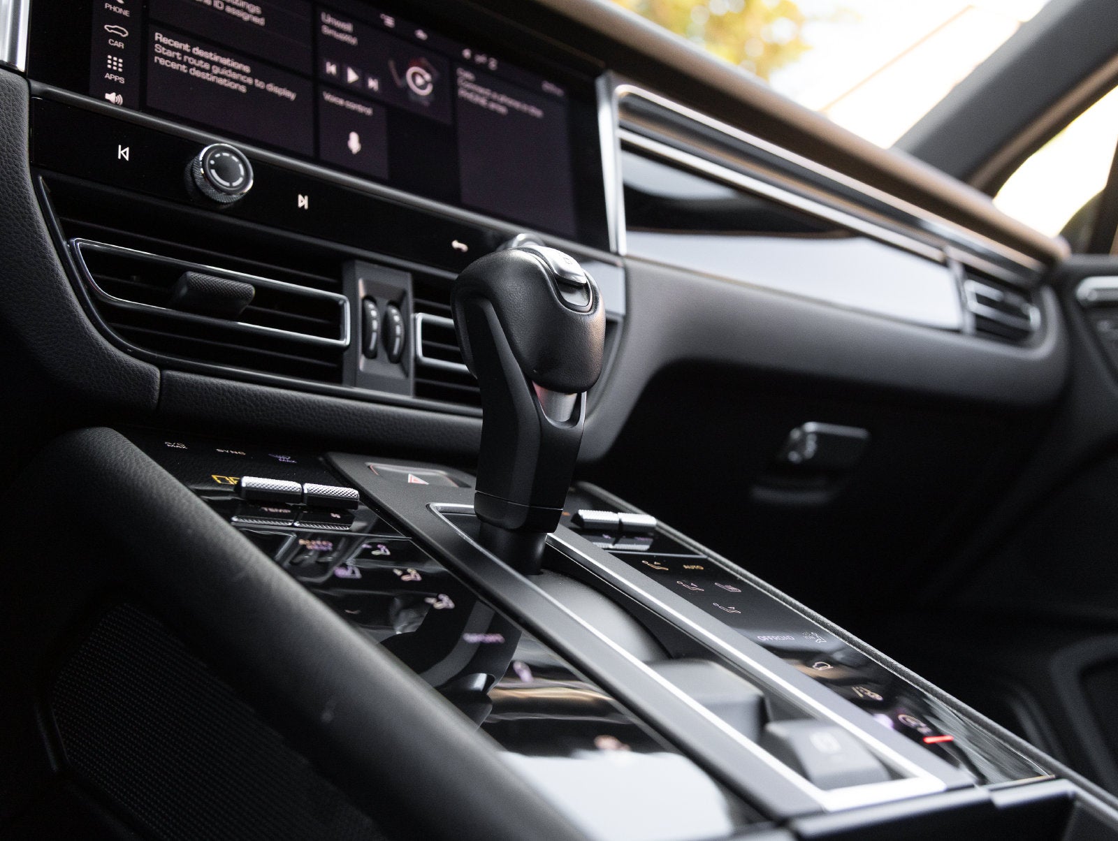 2023 Porsche Macan Macan S
