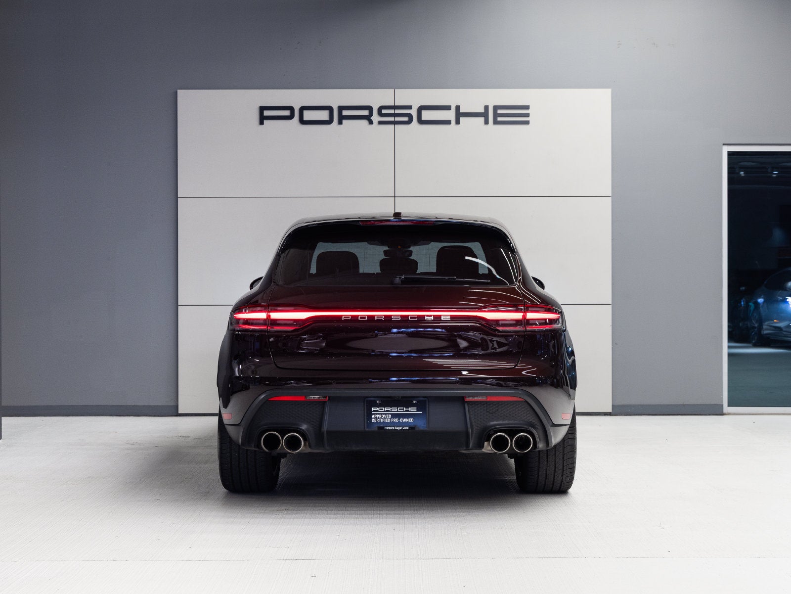 2023 Porsche Macan Macan S