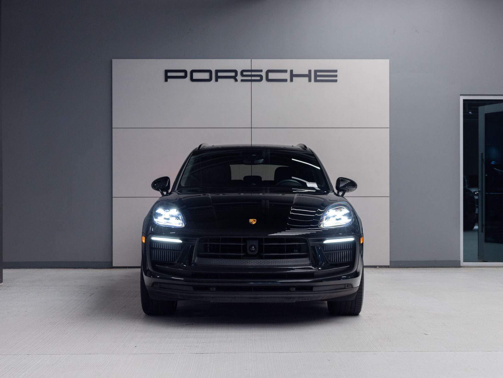 2024 Porsche Macan S