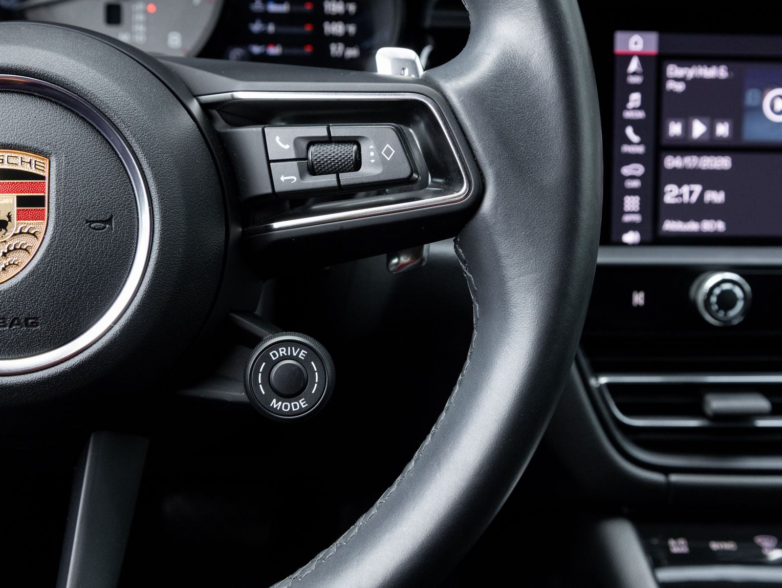 2024 Porsche Macan S