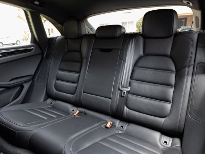 2024 Porsche Macan S