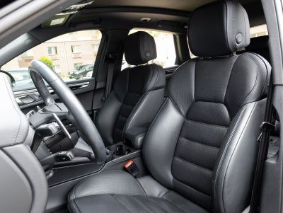 2024 Porsche Macan S
