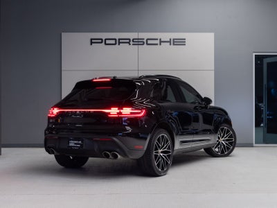 2024 Porsche Macan S
