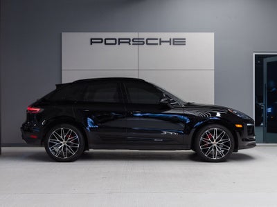 2024 Porsche Macan S