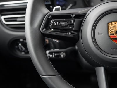 2026 Porsche Macan Macan S