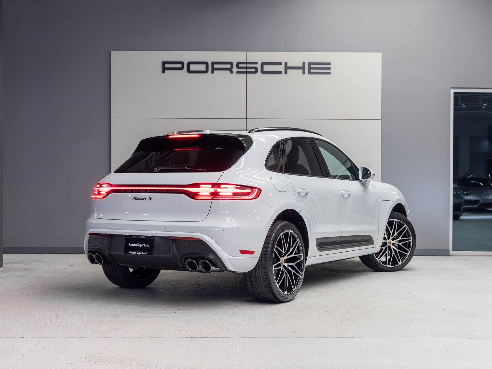 2026 Porsche Macan Macan S
