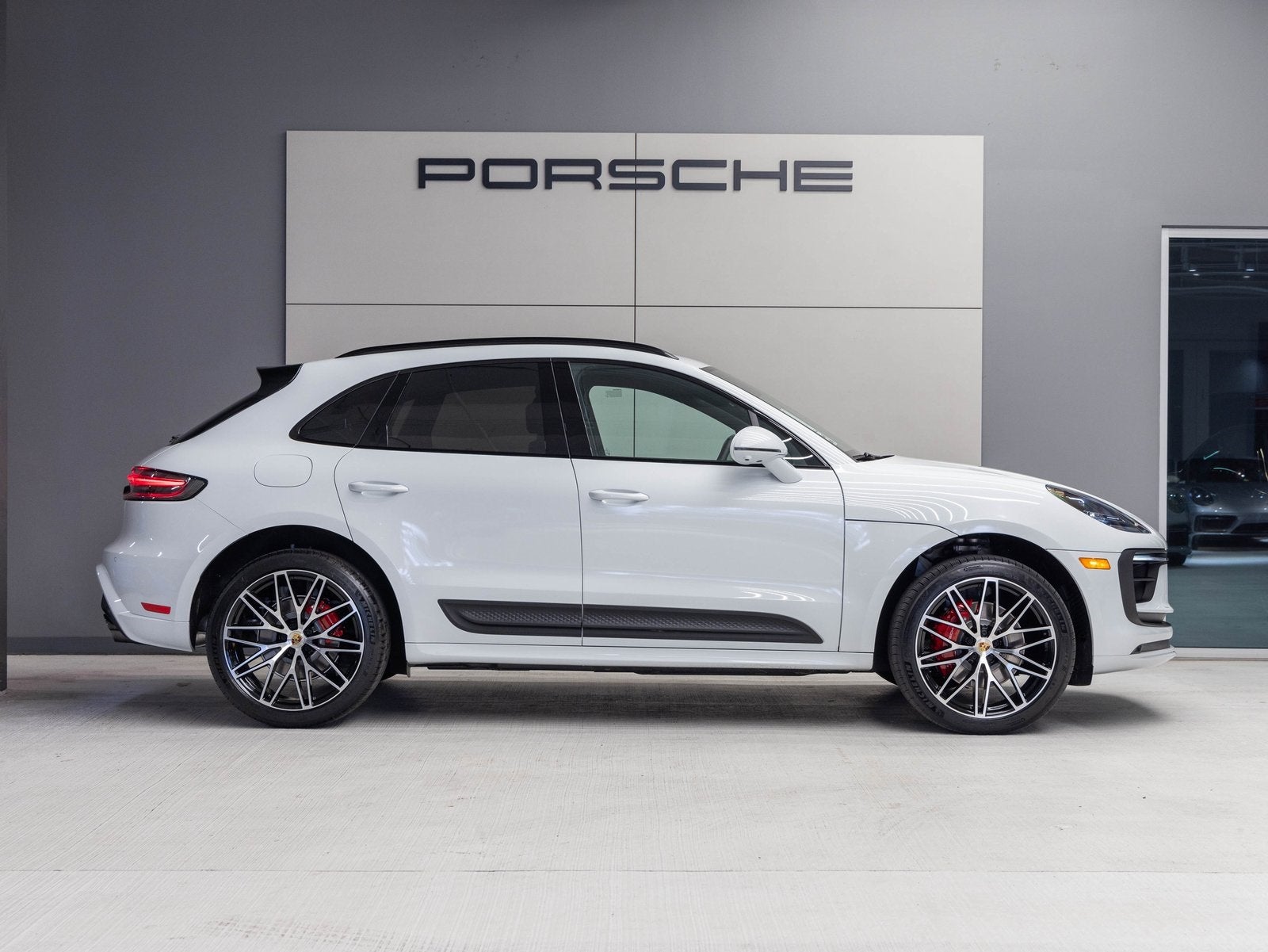 2026 Porsche Macan Macan S
