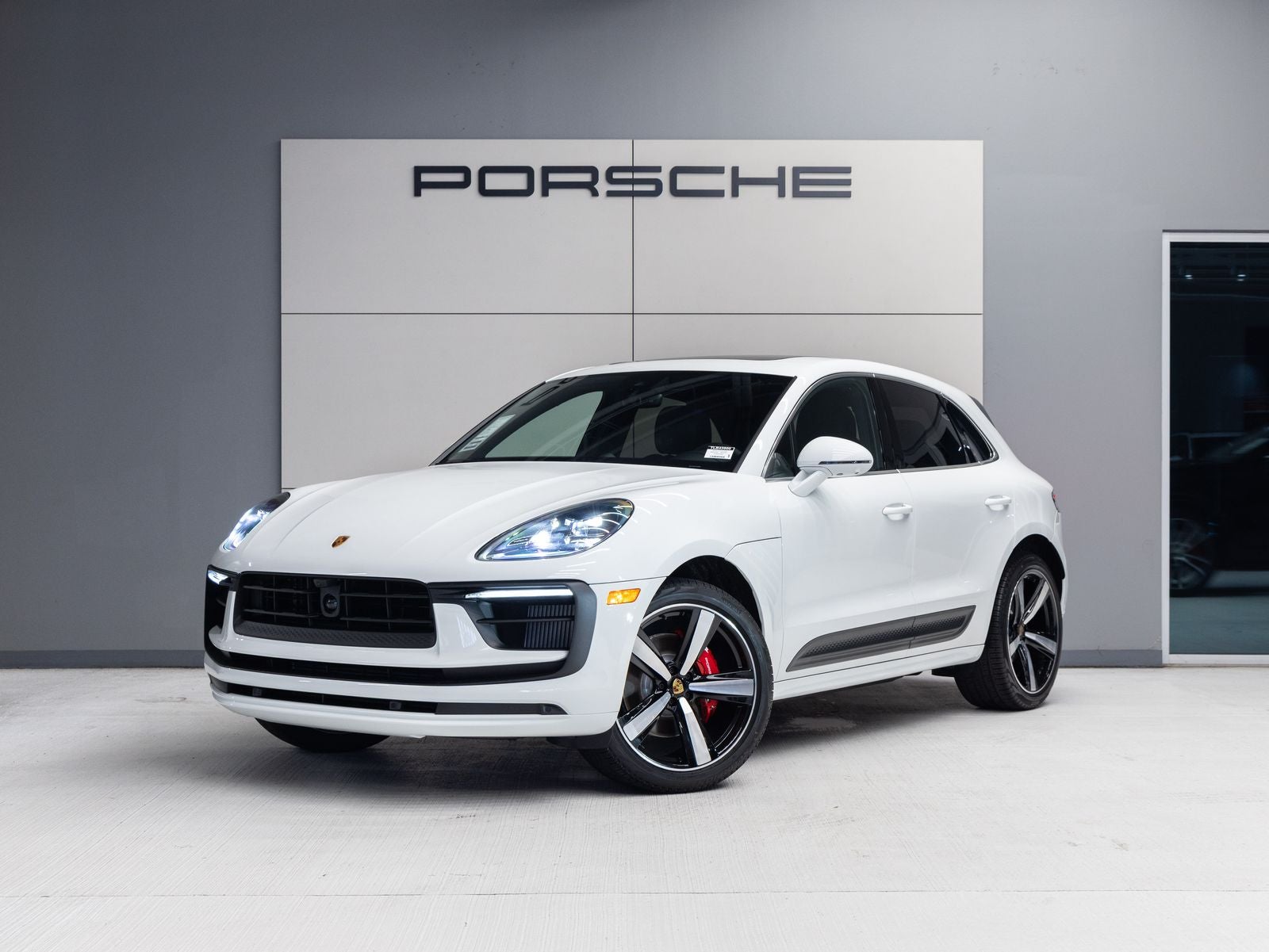 2026 Porsche Macan Macan S