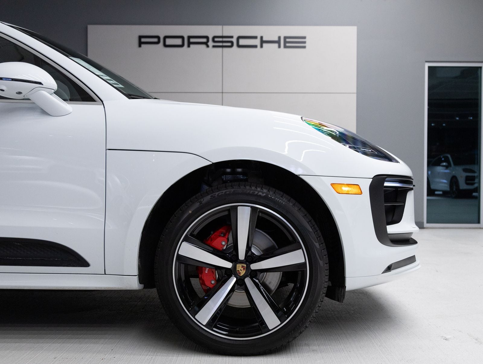 2026 Porsche Macan Macan S
