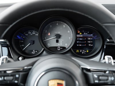 2026 Porsche Macan Macan S