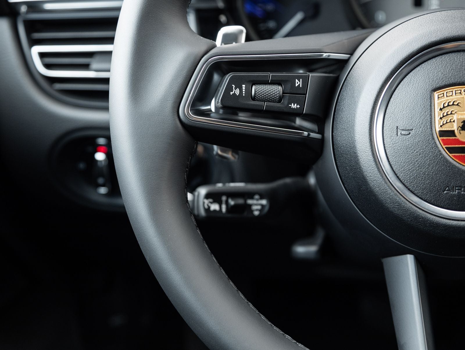 2026 Porsche Macan Macan S