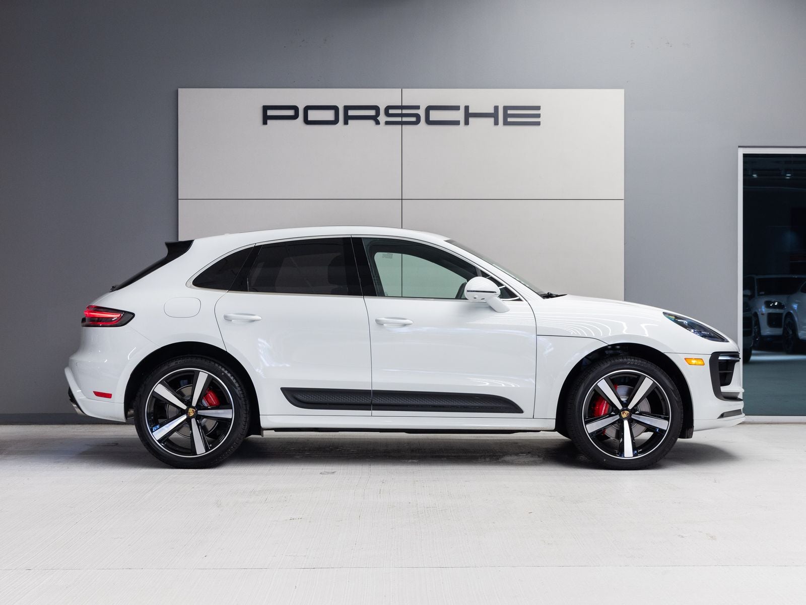 2026 Porsche Macan Macan S