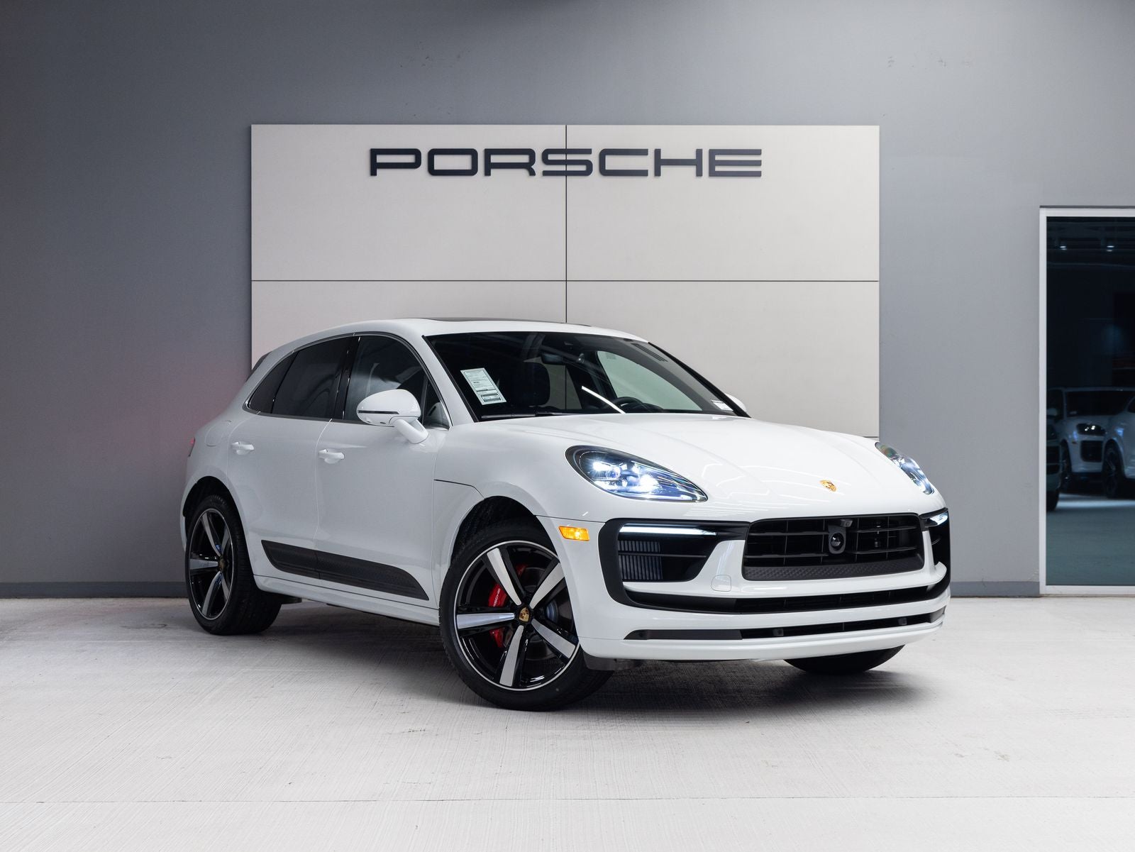 2026 Porsche Macan Macan S